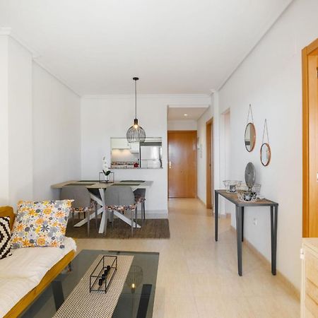 Nice Modern 2 Bed Apartment In Torrievieja Torrevieja Esterno foto