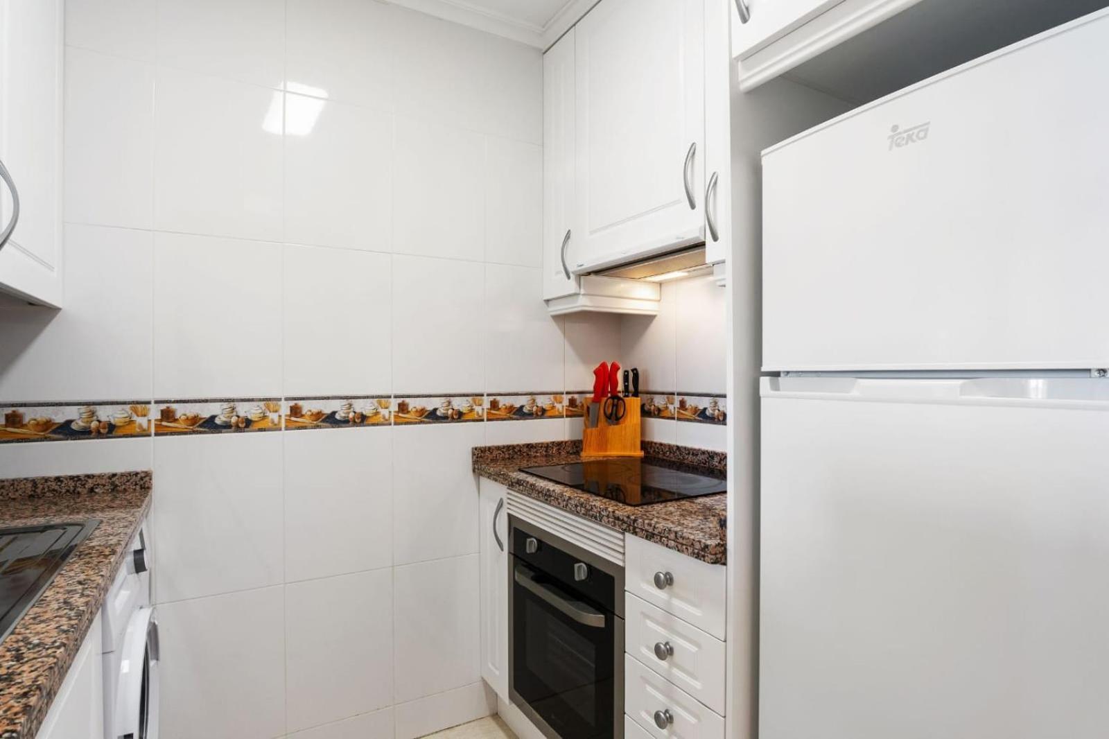 Nice Modern 2 Bed Apartment In Torrievieja Torrevieja Esterno foto