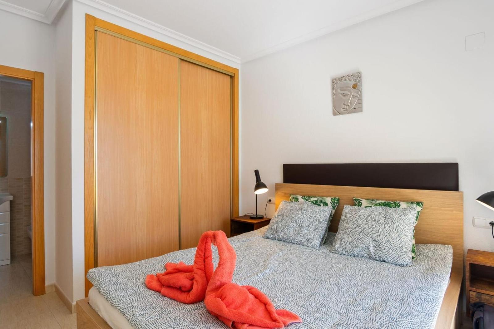 Nice Modern 2 Bed Apartment In Torrievieja Torrevieja Esterno foto